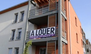 Panneau "A louer" sur un appartement - Source image : liberation.fr